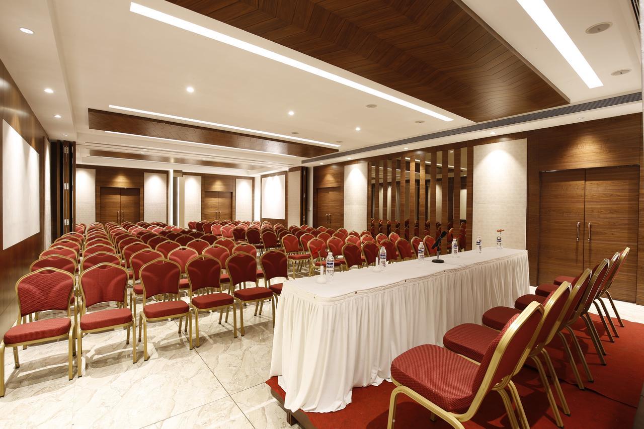 Ramee Panchshil Hotel Kolhapur Exterior photo